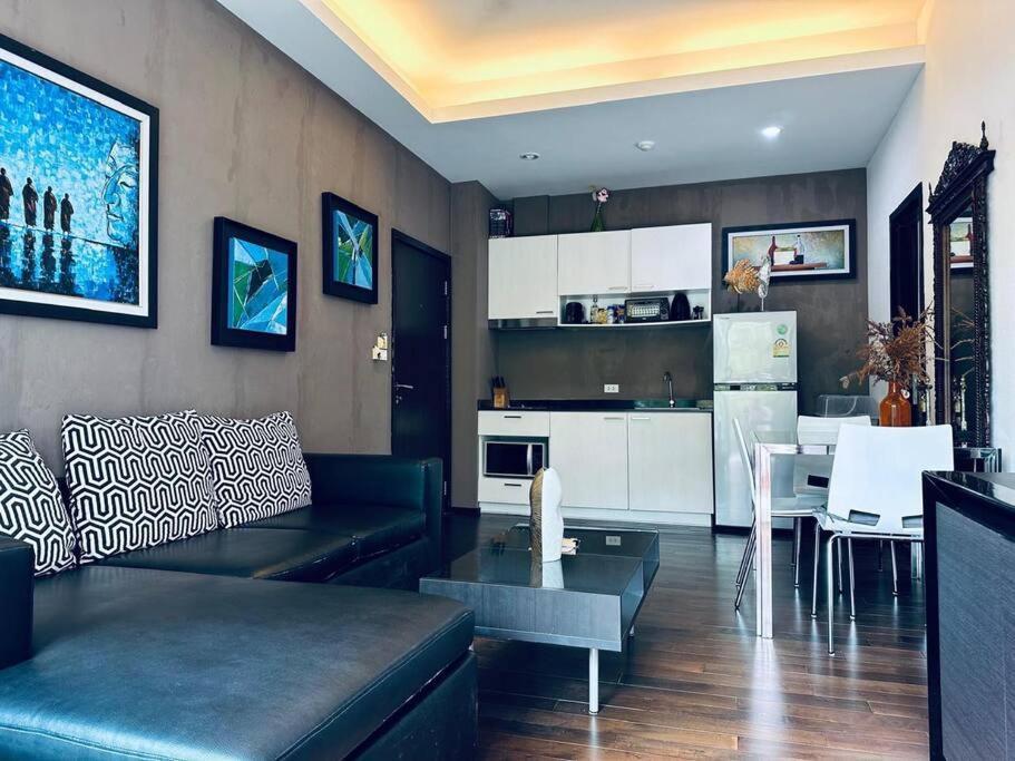Rawai Seaside -the Title Spacious One Bedroom *