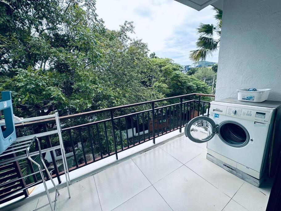 Rawai Seaside -the Title Spacious One Bedroom Lejlighed *